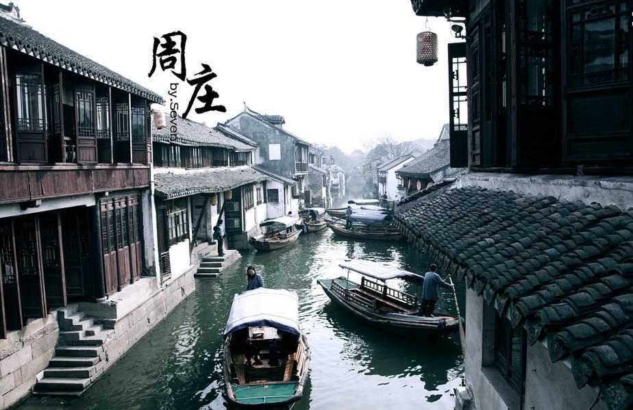 小宝贝打网球